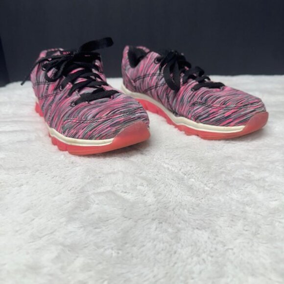 Danskin Now Running/Walking Shoes Woman's Size 7 - Picture 8 of 10